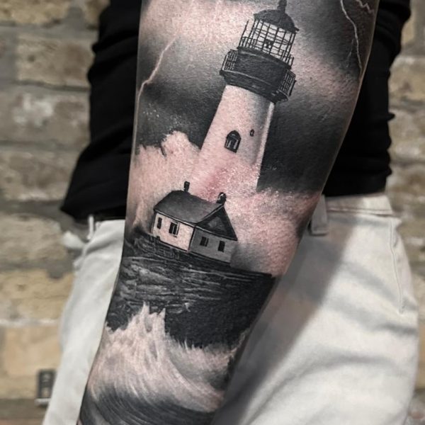 tattoo by Victor Armero resident tattoo artist at Noire Ink London (6)
